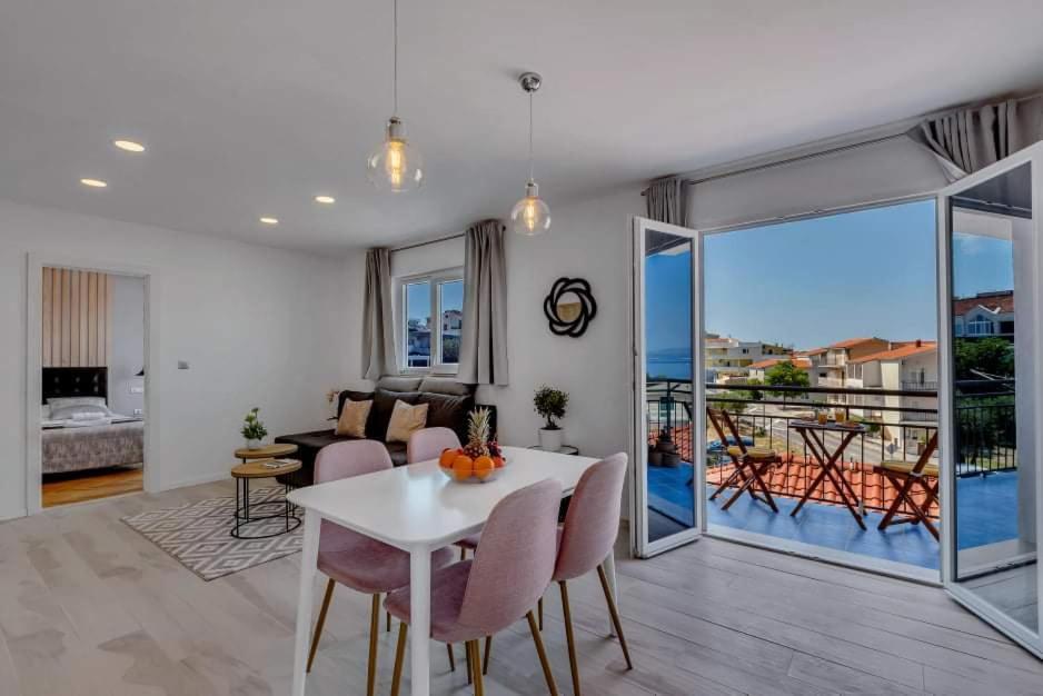 Apartments Rose Baska Voda Luaran gambar