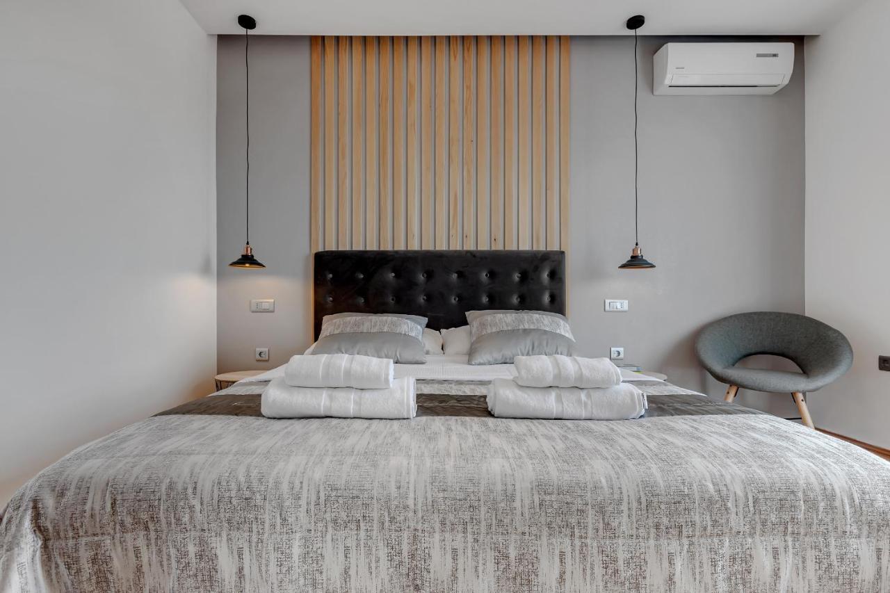 Apartments Rose Baska Voda Luaran gambar