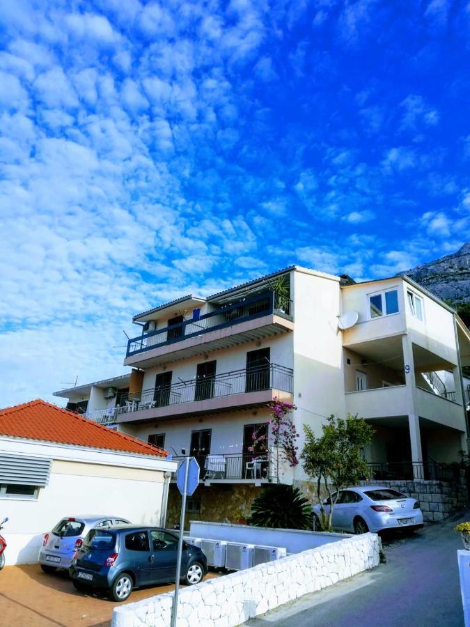 Apartments Rose Baska Voda Luaran gambar